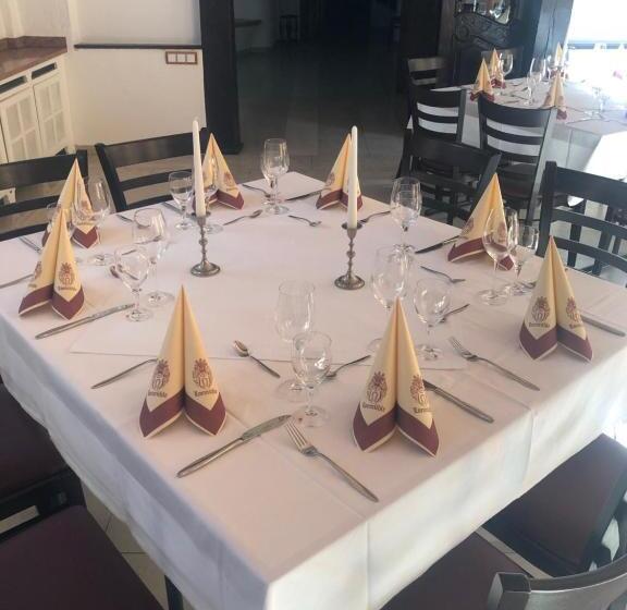 هتل & Gastropark Loemühle