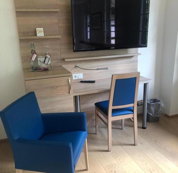 هتل & Gastropark Loemühle