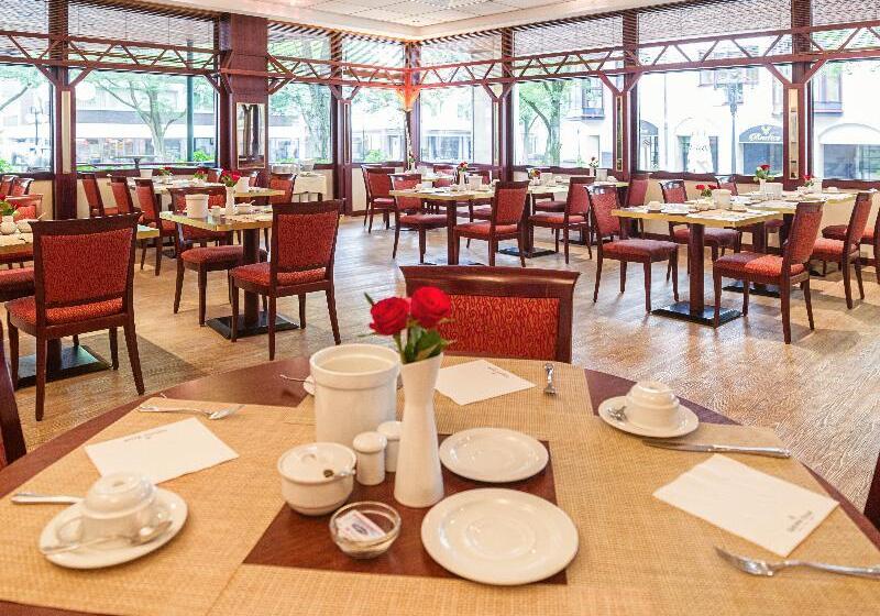 Отель Golden Tulip Bielefeld