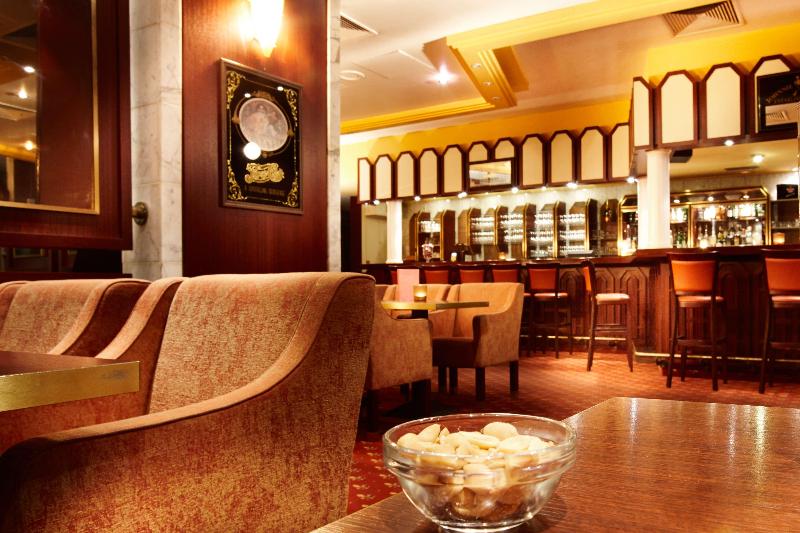 Отель Golden Tulip Bielefeld