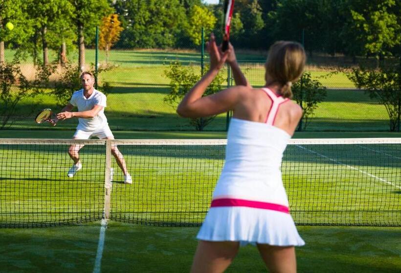 فندق Gräflicher Park Health & Balance Resort