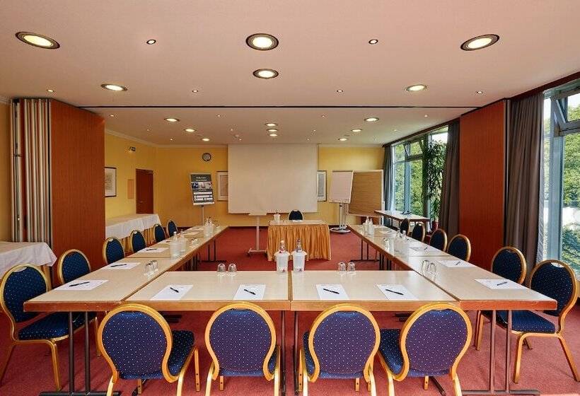 هتل Plaza Inn Goslar