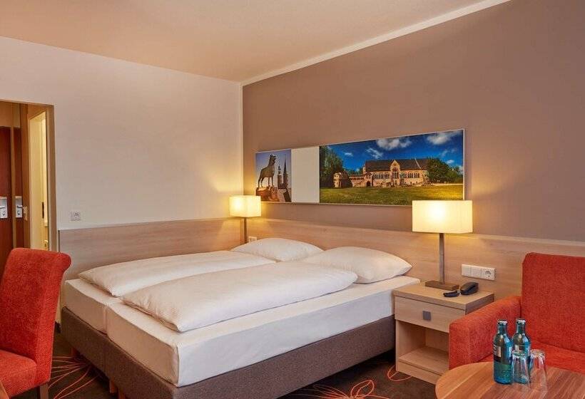 هتل Plaza Inn Goslar