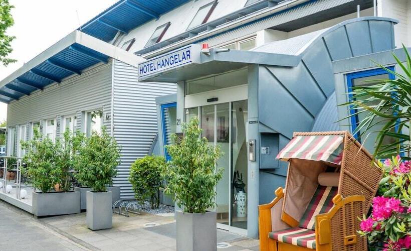 هتل Hangelar