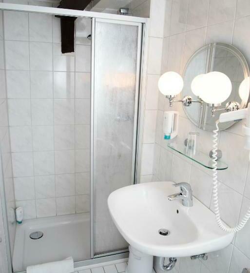 هتل Haus Sonnenschein