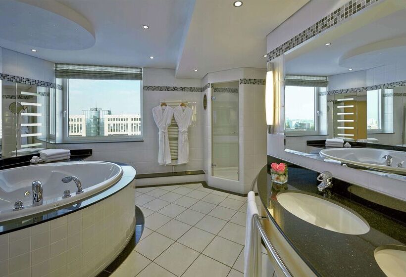 호텔 Hilton Dusseldorf