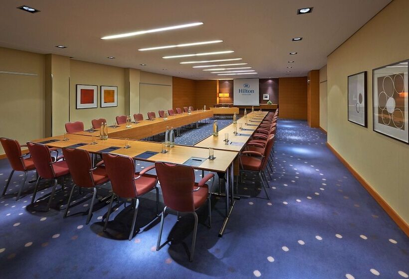 호텔 Hilton Dusseldorf