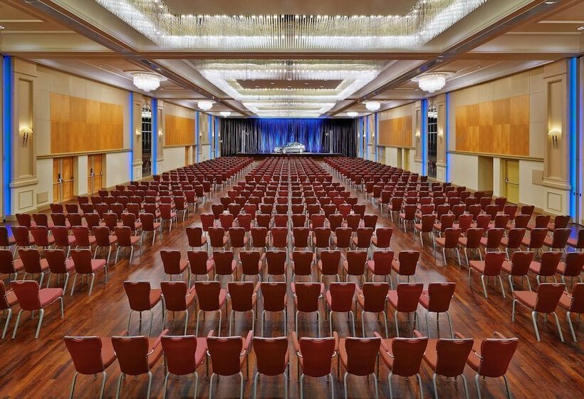 호텔 Hilton Dusseldorf