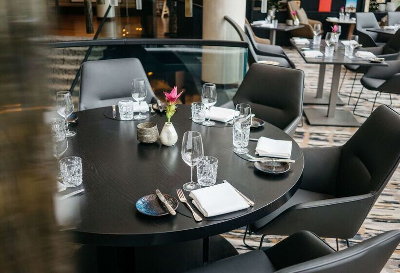 בית מלון כפרי Hyatt Regency Koln