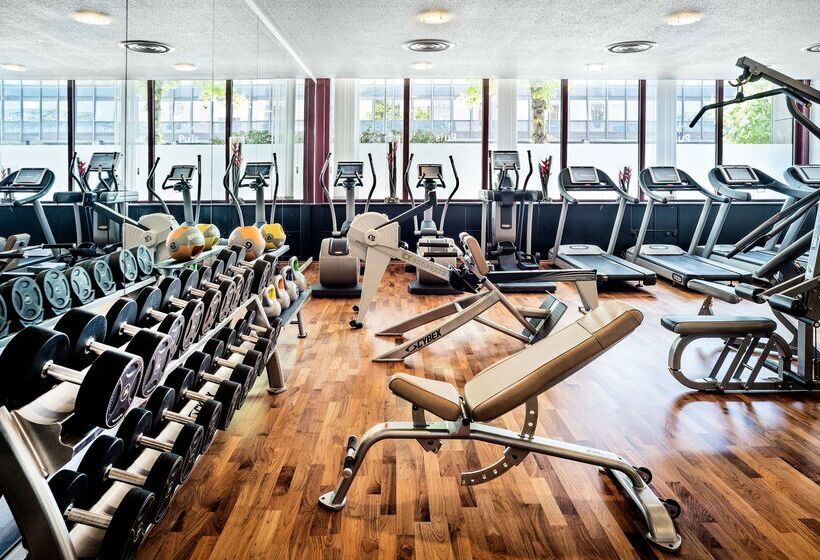 בית מלון כפרי Hyatt Regency Koln