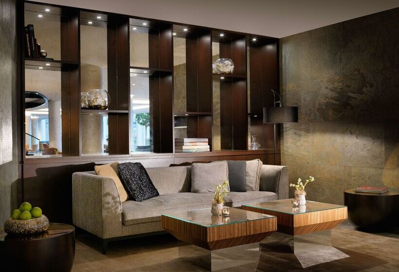 בית מלון כפרי Hyatt Regency Koln