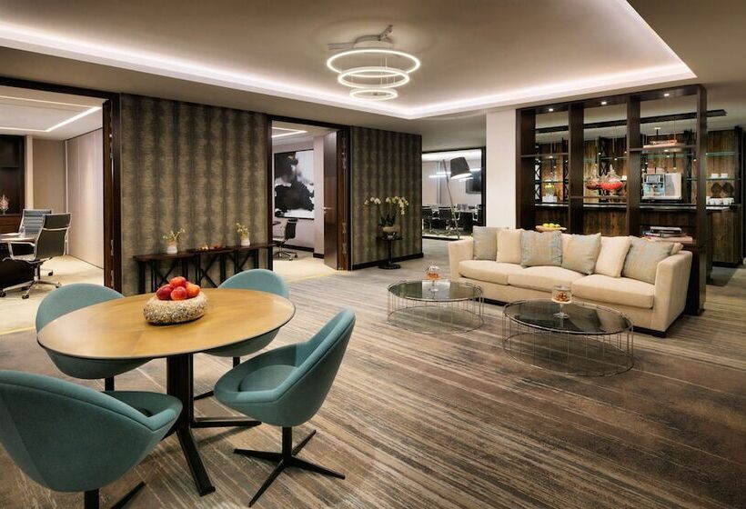 هتل Hyatt Regency Koln