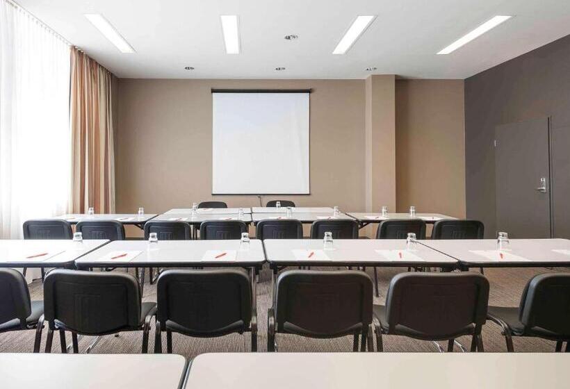 호텔 Ibis Augsburg Koenigsplatz