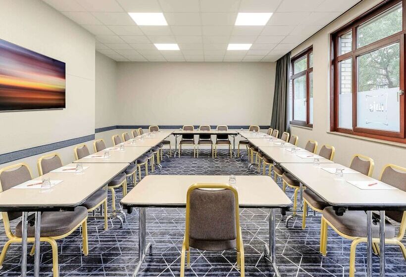 هتل Ibis Bremen City