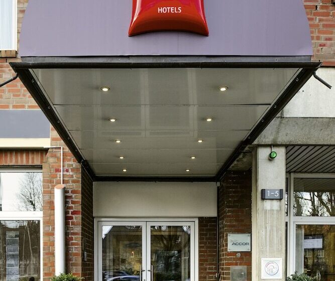 هتل Ibis Paderborn City