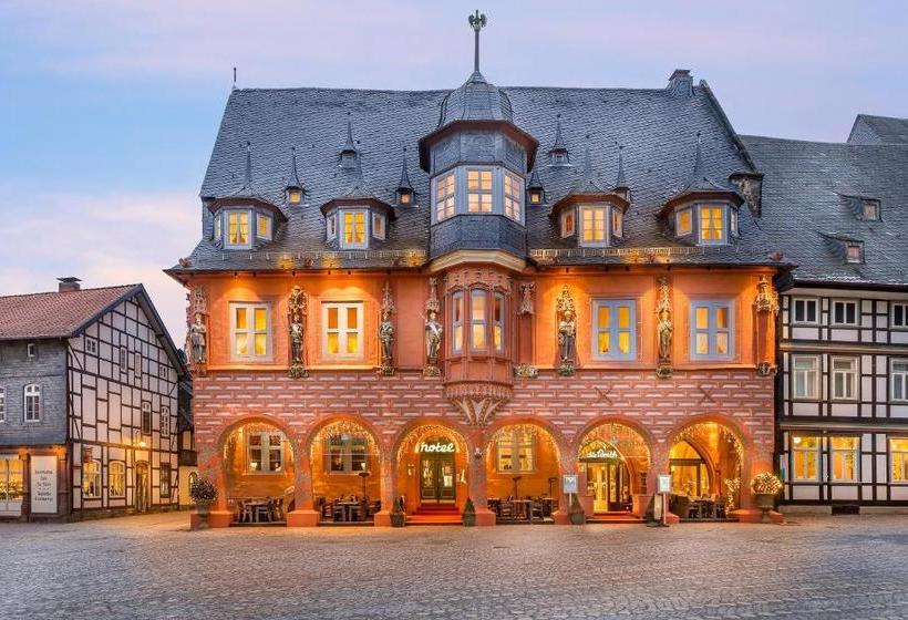 هتل Kaiserworth Goslar
