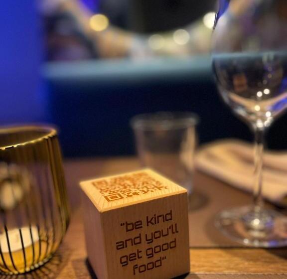 בית מלון כפרי Königshof am Funkturm Business