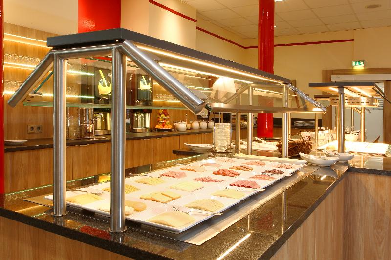 בית מלון כפרי Königshof am Funkturm Business