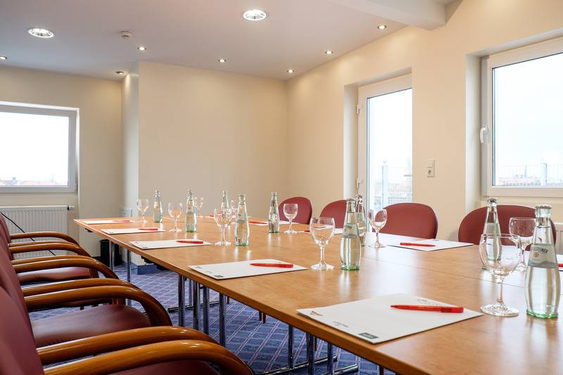 בית מלון כפרי Königshof am Funkturm Business