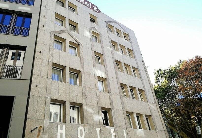 هتل Konigshof The Arthouse