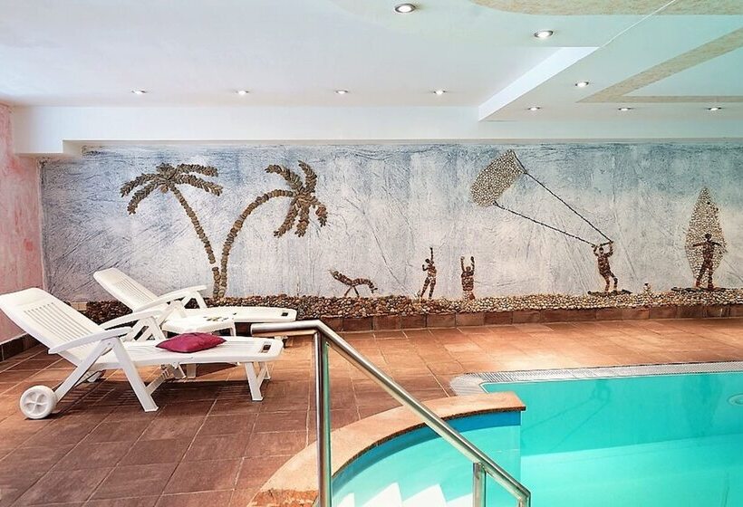 Land Gut Hotel Zum Alten Forsthaus   Aufladestation Für Elektroautos