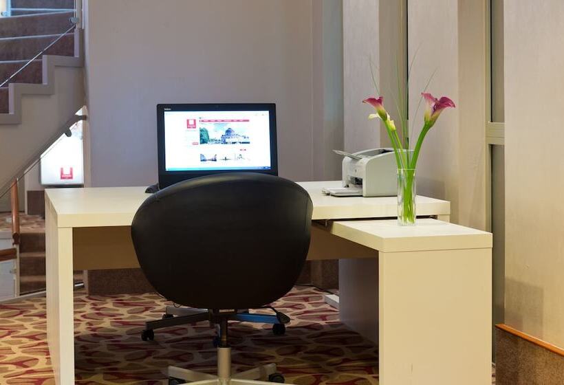 Leonardo Hotel Köln