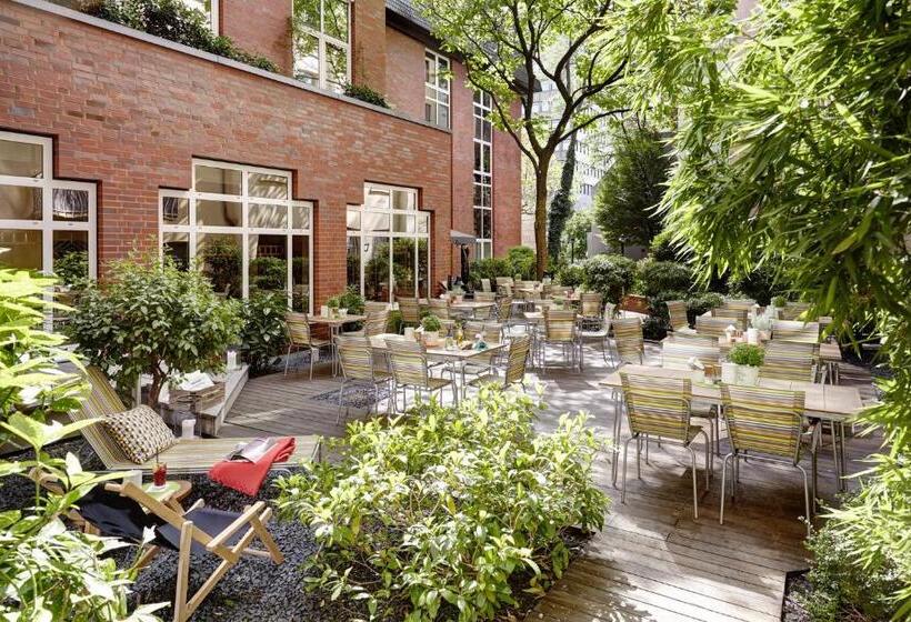 Lindner Hotel Cologne City Plaza, Part Of Jdv By Hyatt