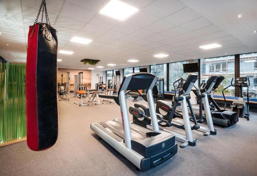 Lindner Hotel Dusseldorf Seestern, Part Of Jdv By Hyatt