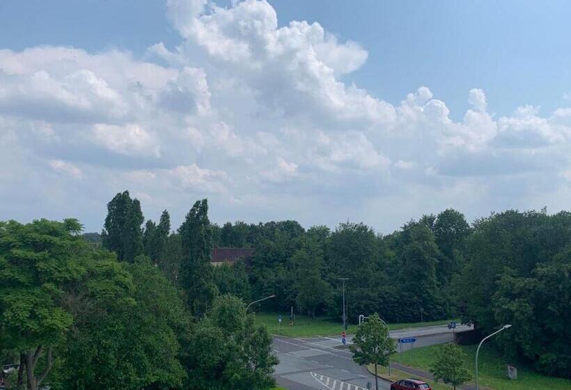 ホテル Meerbuscher Hof