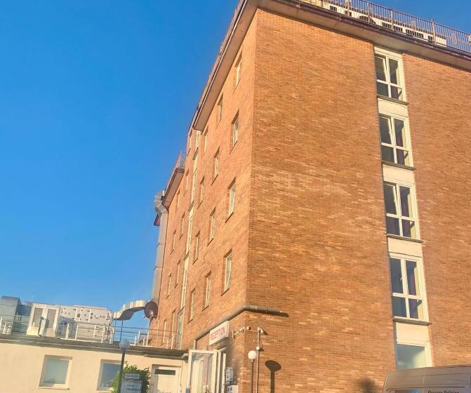 ホテル Meerbuscher Hof