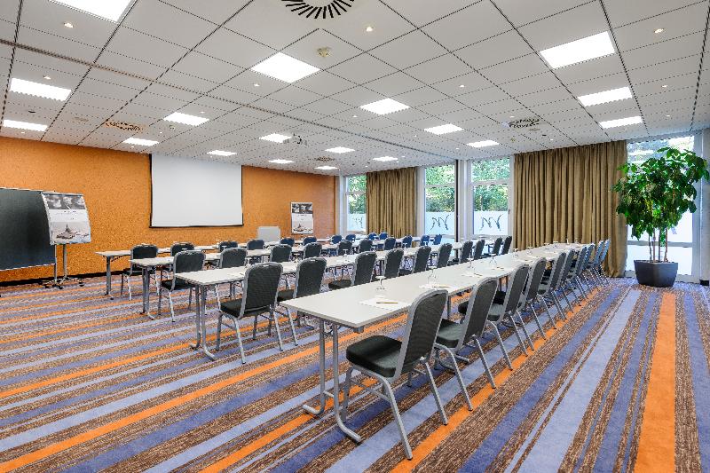 Отель Mercure  Aachen Europaplatz