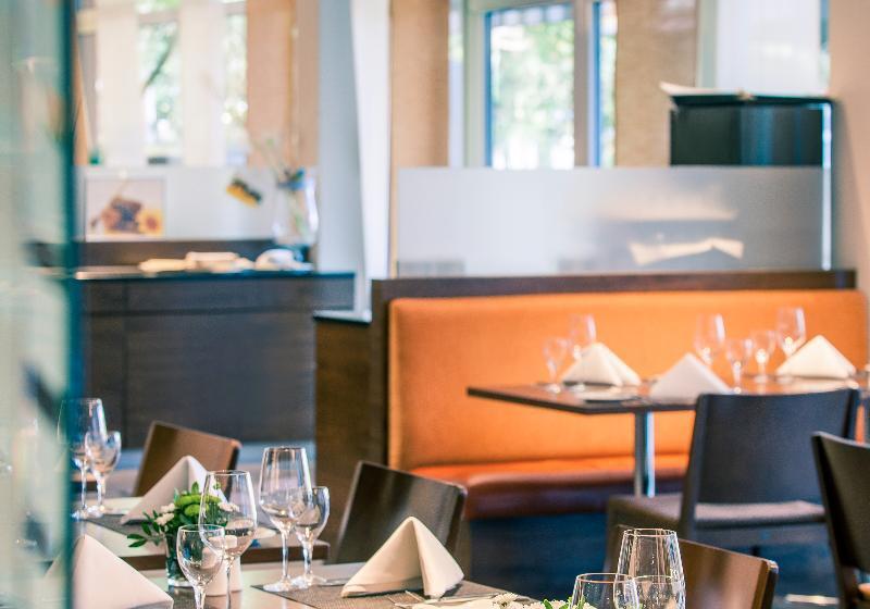 Отель Mercure  Aachen Europaplatz