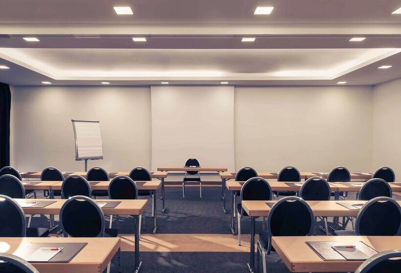 هتل Mercure  Duesseldorf Sued