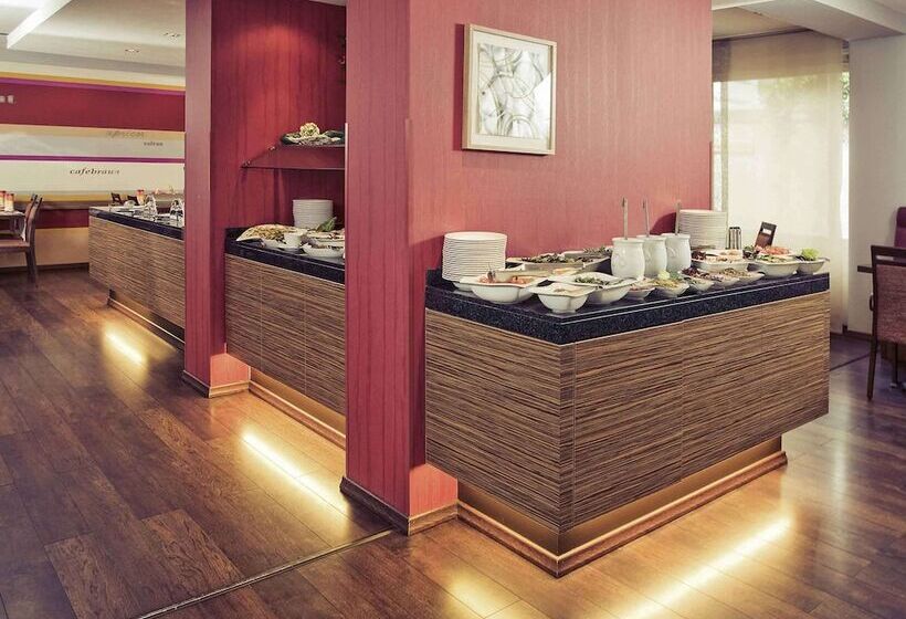 Mercure Hotel Koeln Belfortstrasse