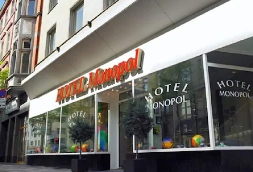 Отель Monopol City Centre