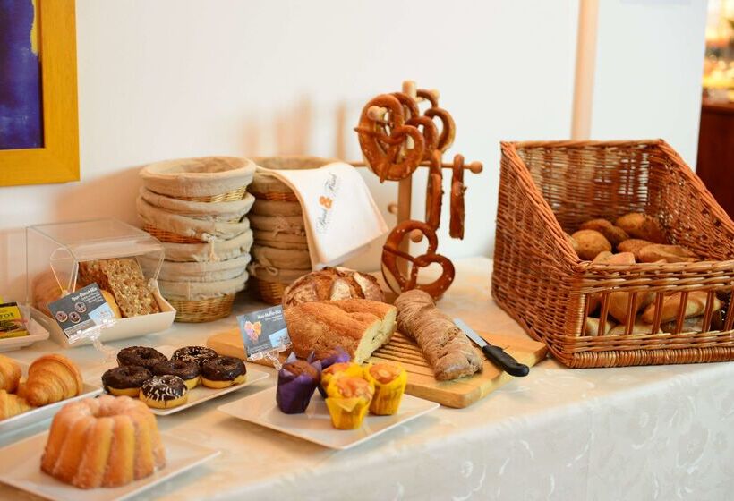 ホテル National Dusseldorf