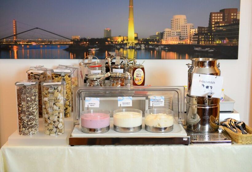 ホテル National Dusseldorf