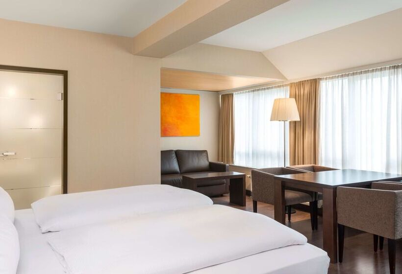 ホテル NH Düsseldorf Königsallee