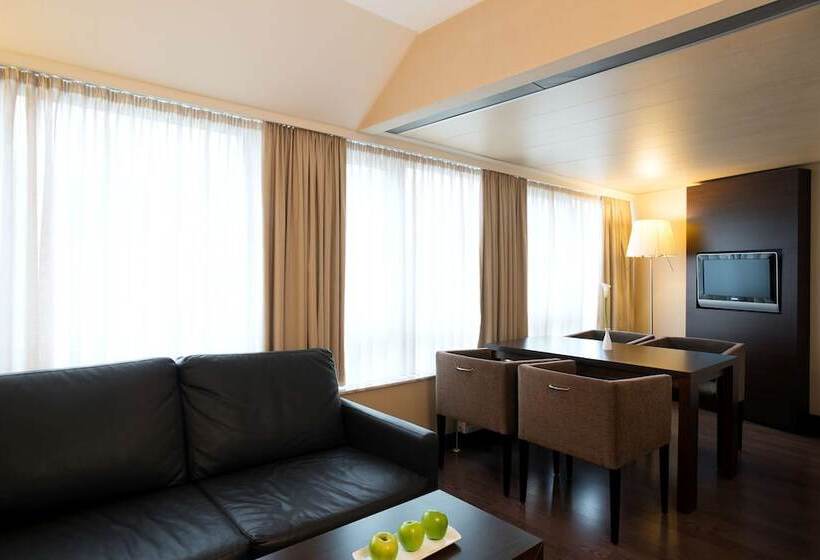 ホテル NH Düsseldorf Königsallee