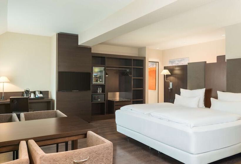 ホテル NH Düsseldorf Königsallee