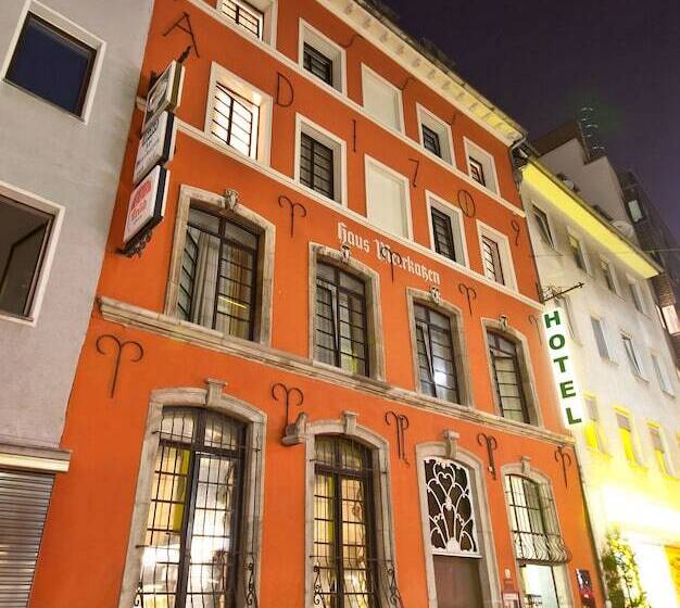 هتل Ahl Meerkatzen