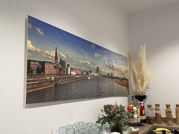 Palm Premium Hotel & Apartments