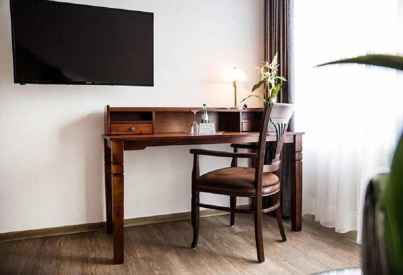 فندق Ostfriesen Hof