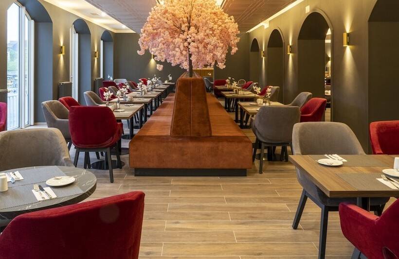 هتل Plaza Premium Columbus Bremen