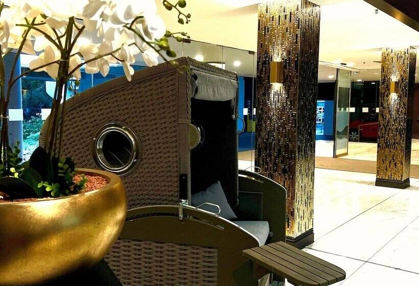 酒店 Plaza Premium Timmendorfer Strand