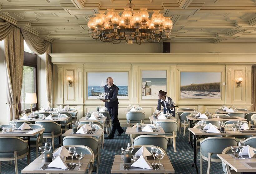 酒店 Plaza Premium Timmendorfer Strand