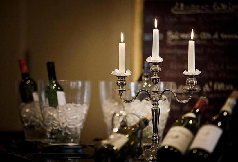 בית מלון כפרי President