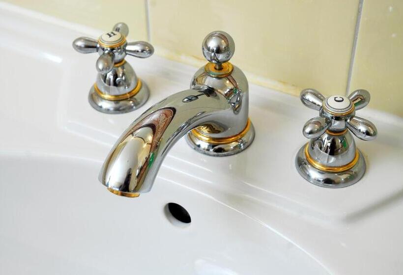 هتل Landhaus Eggert