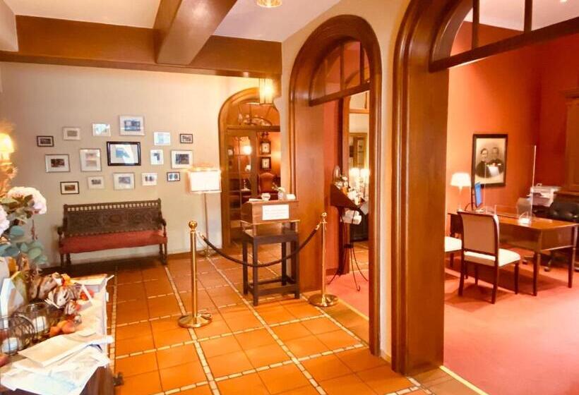 هتل Landhaus Eggert