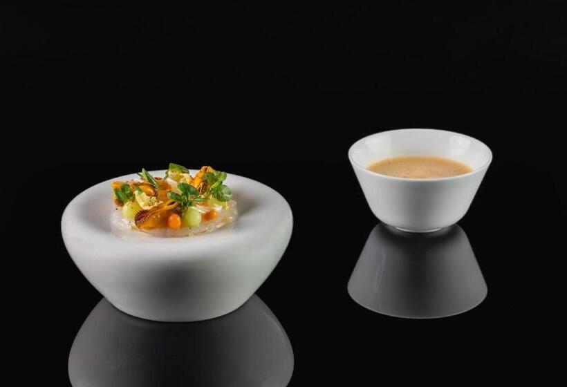 Schlosshotel Hugenpoet